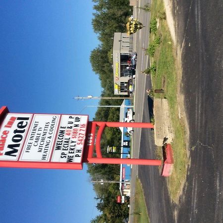Palace Inn Motel Sarnia Εξωτερικό φωτογραφία
